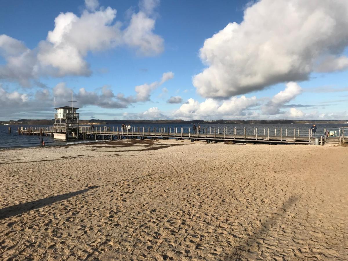 Strandblick Mit Strandkorb & Fahrraedern Glücksburg Екстериор снимка